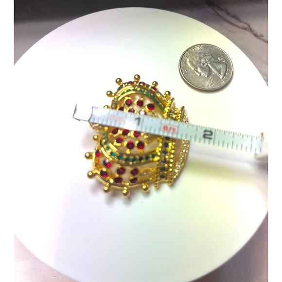 Kenneth Jay Lane Vintage Crown Brooch Pin Gold Tone Red Green Rhinestone - Picture 7 of 9